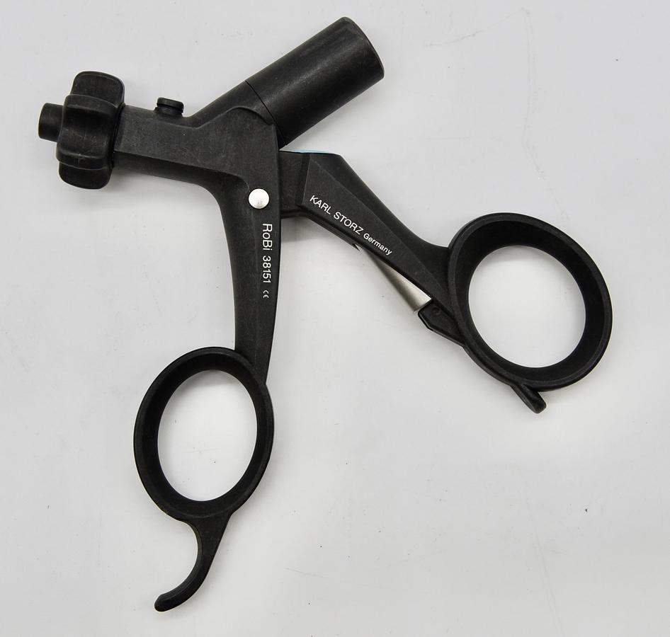 Used KARL STORZ 38151 RoBi Handle