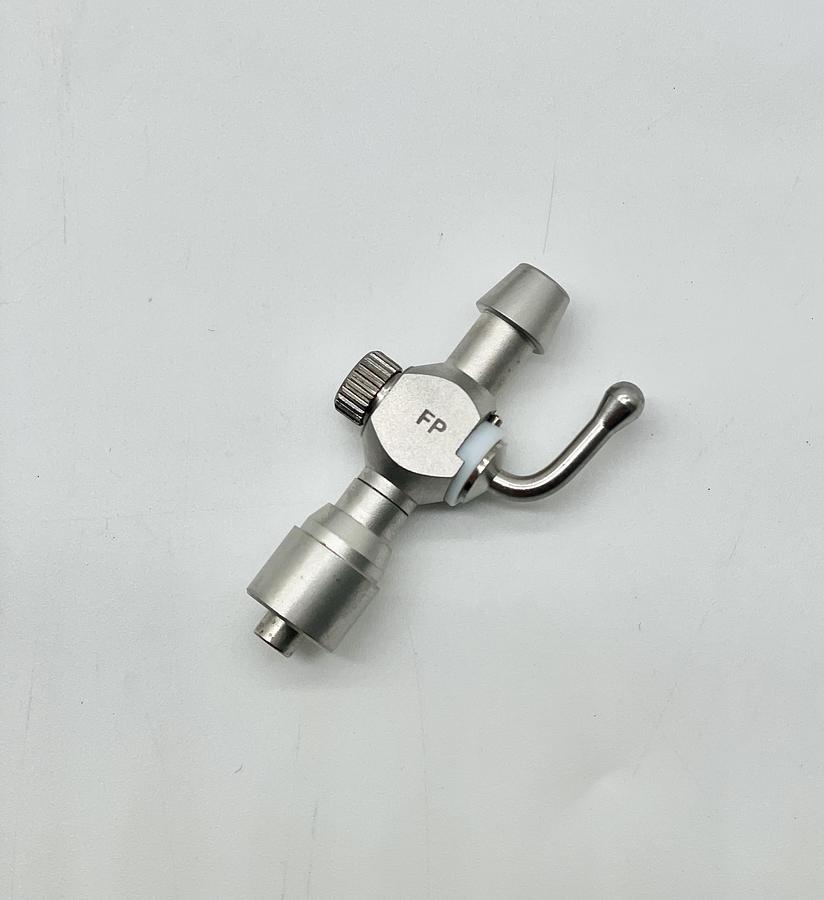 Used ACMI Olympus 75U Universal Luer-Lock Stopcock Adapter Urology Endoscopy