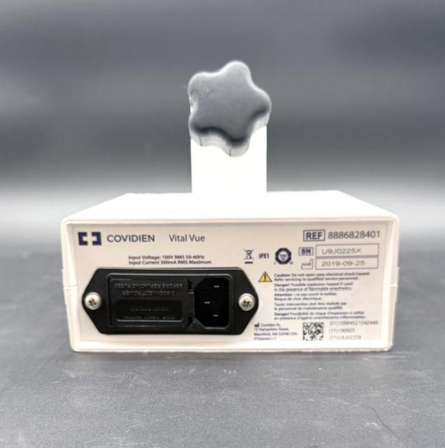 Used Covidien 8886828401 Vital Vue Light Source
