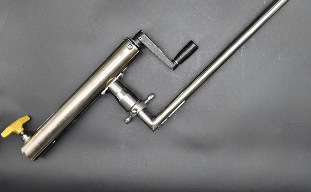 Used MIZUHO ORTHOPEDIC SYSTEMS 5855-644, 5855-345 Medical Table Clamp