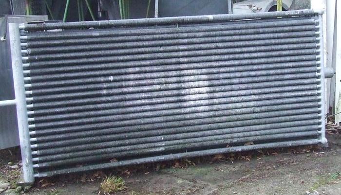 Używane Wymiennik ciepła stalowy, ocynkowany, rurowy z lamelami okręconymi na rurach