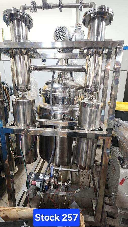 Used Decarb Reactor