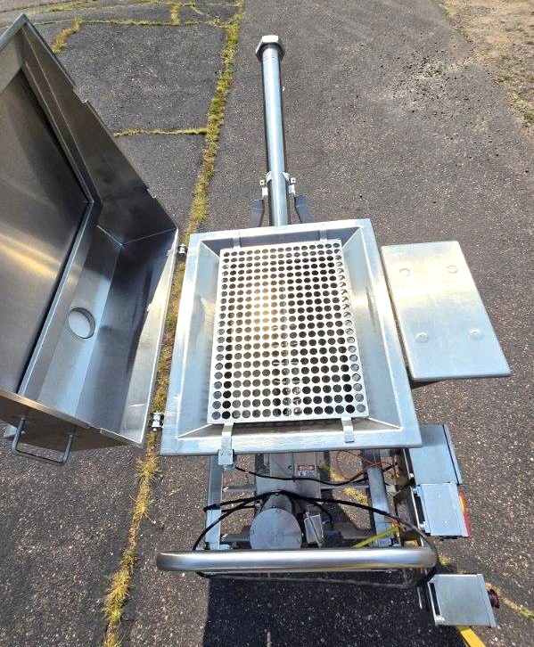 Used Loos Stainless Steel Sanitary 3 Inch Ingredient Feeder