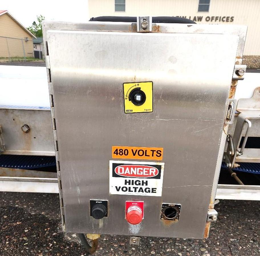 Used AMFEC 30 Inches Wide X 216 Inch Cleated Blue Belt Pack Off Conveyor Stainless Steel