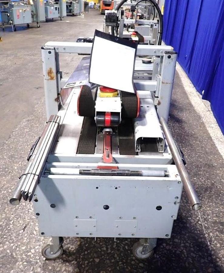 Used 3M-Matic™ 700r Semi-Automatic Random Case Sealer Top and Bottom