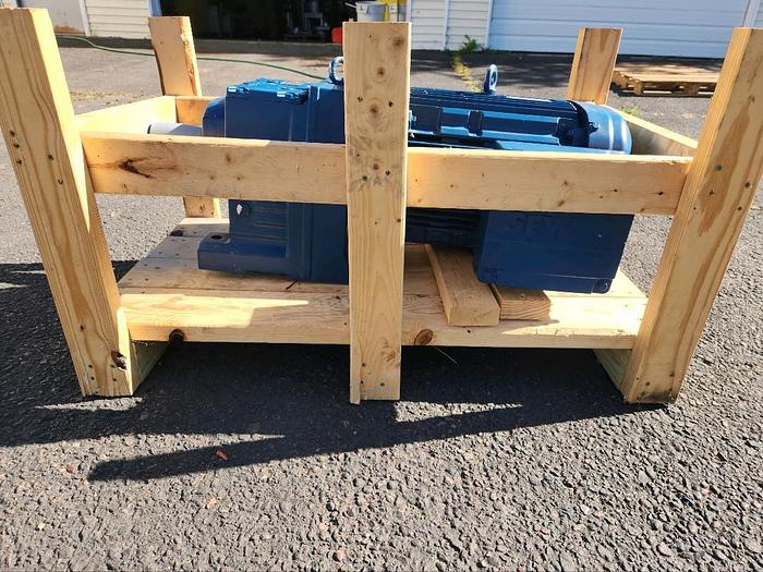 20 HP SEW Eurdrive with Gearbox New