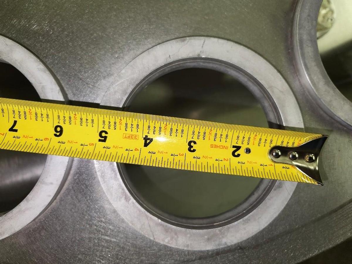 Used World Cup Filler Model 12-32 Rotary Cup Filler Lidder