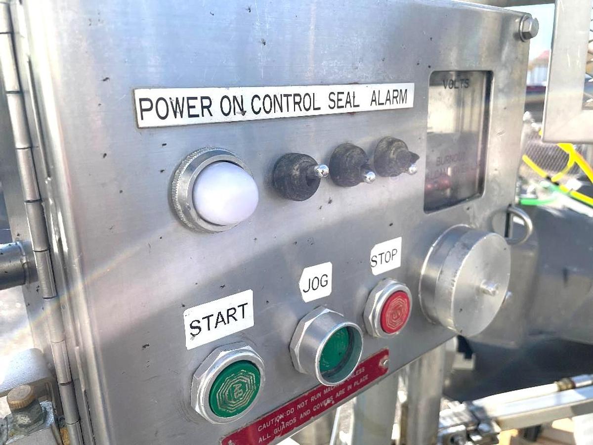 Used Cryovac 8610 Rotary Vacuum 4 Chamber Packaging Machine