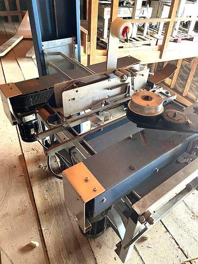 Used Durable Packaging Model RM 32A Case Taper Top and Bottom