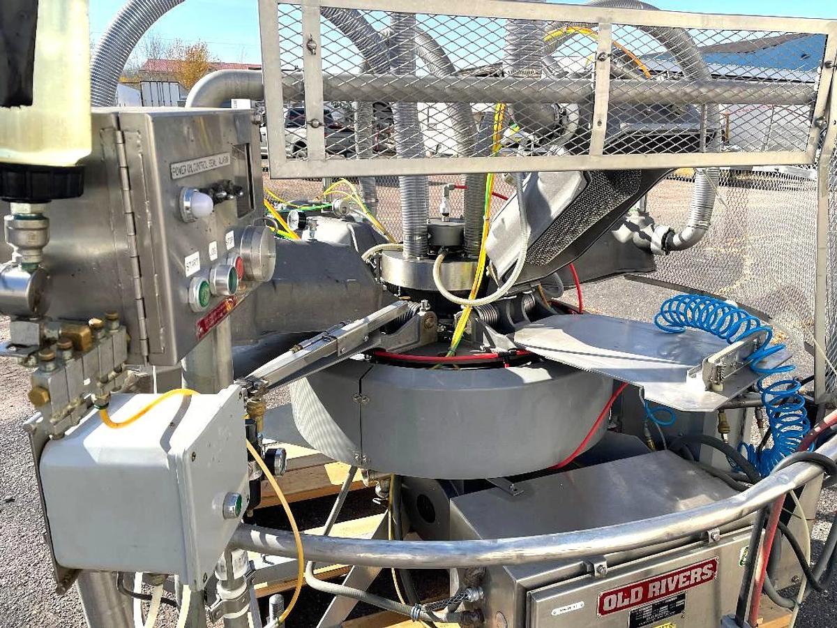 Used Cryovac 8610 Rotary Vacuum 4 Chamber Packaging Machine