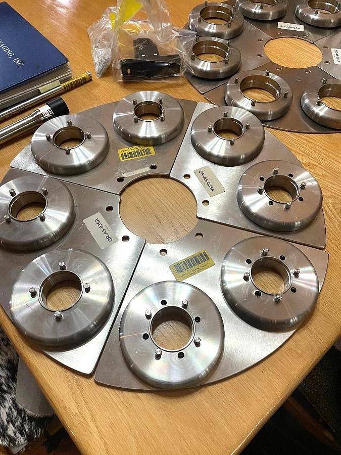 Used Modern Packaging Rotary Cup Filler Model SR-8-DC Change Parts 2oz and 3 1/2oz