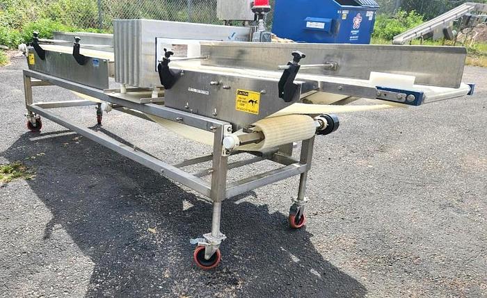 Used Cintex Sentry Metal Detector with Conveyor 5 Inch X 18 Inch Aperture Opening