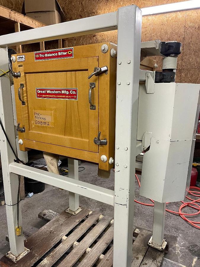Used Great Western Tru Balance Sifter 24 Inch X 24 Inch