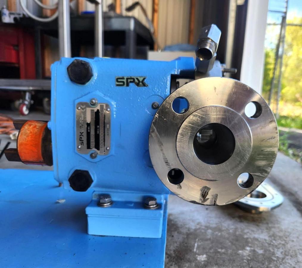 Used Waukesha/SPX Size 015 Universal Rotary Lobe Jacketed Positive Displacement Pump