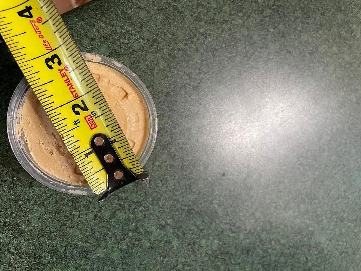 Used Modern Packaging Rotary Cup Filler Model SR-8-DC Change Parts 2oz and 3 1/2oz