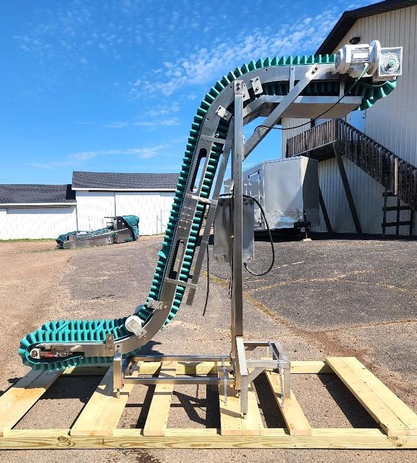 Used Z Flow Sanitary Incline Cleated Blue Belt Conveyor 12 Inches Wide X 94 Inches High