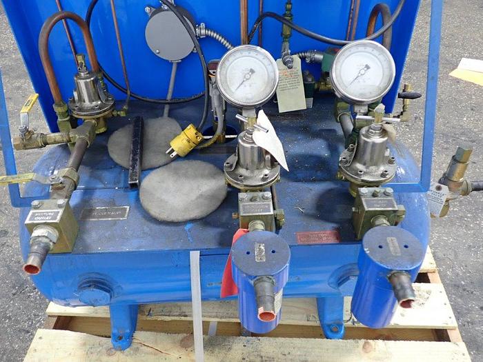 Used Thermco Gas Mixer / Analyzer Model 6105HeN20A1210OF500 Mfg 2014