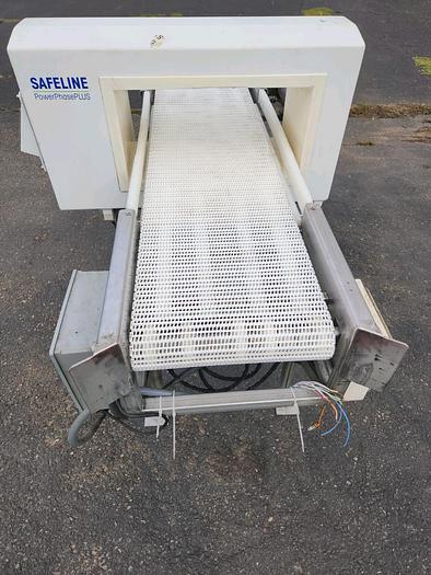 Used Safeline Power Phase Plus Metal Detector 12 X 24 Aperature Opening