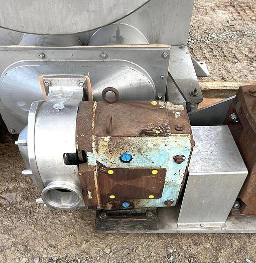 Used 330 cu ft/2500 Gallons Stainless Steel Sanitary Ribbon Blending Hoppers/Tanks