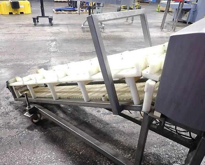 Used Mettler Toledo Safeline Metal Detector Incline Cleated Belt 14 Inches X 4 Inches High Aperture