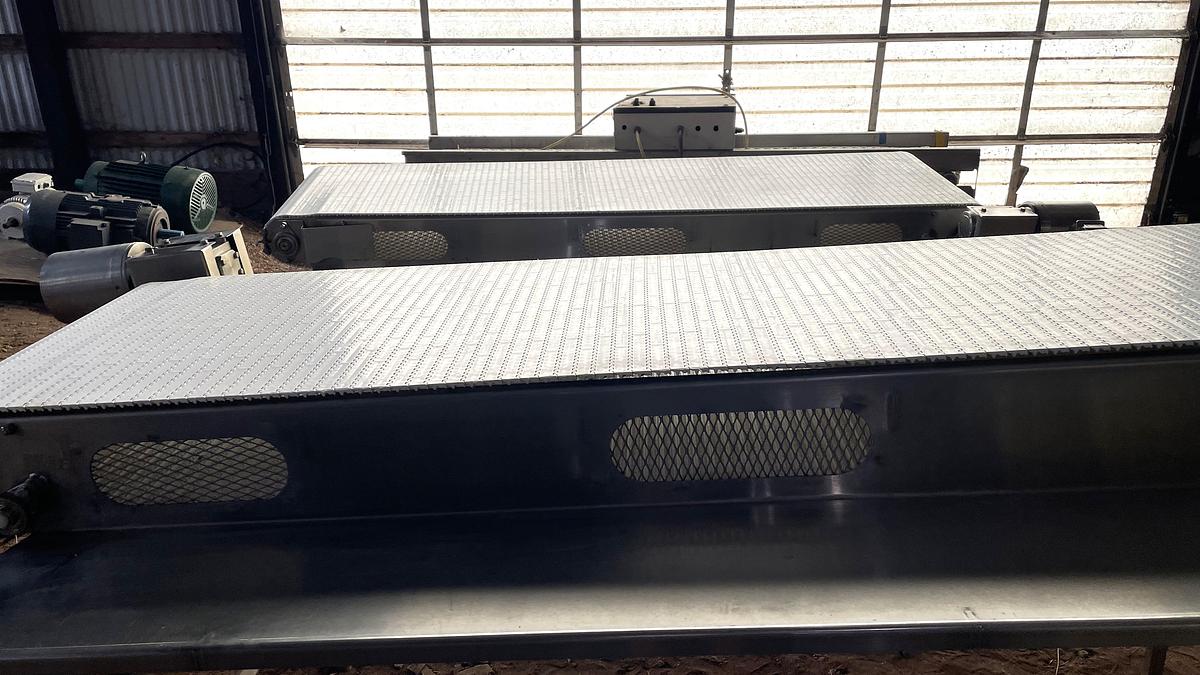 Used Loos Stainless Steel Sanitary Pack Off Conveyor 26 Inches X 96 Inches