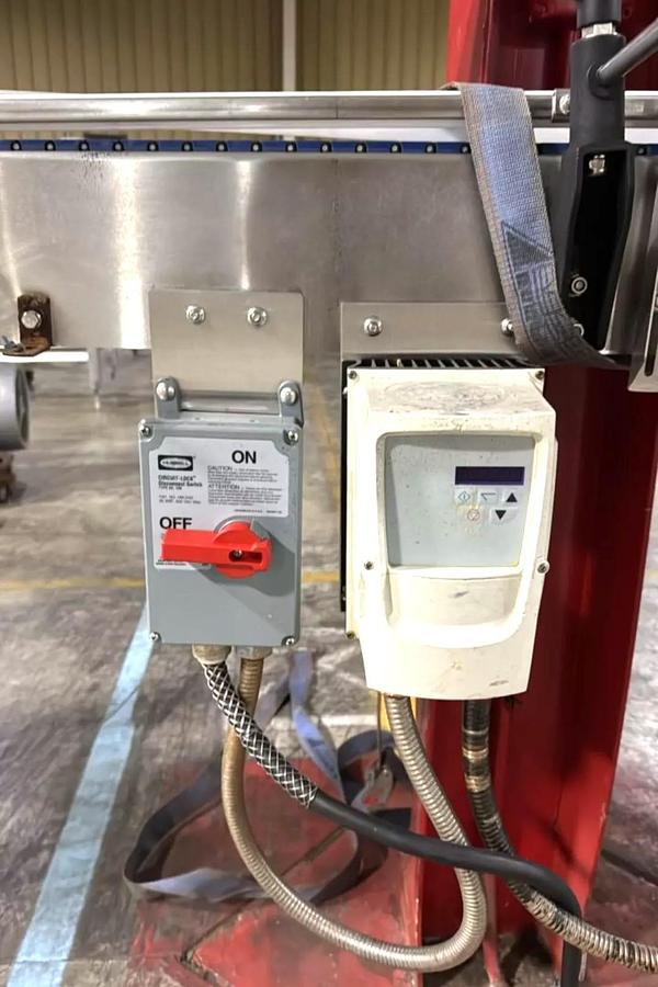 Used Stainless Steel Dual Belt Intralox Accumulating Conveyor 7.5 Inches X 137 Inches 4.5 Inches X 110 Inches