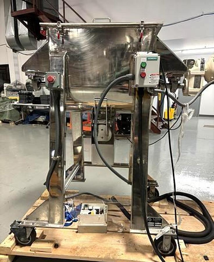 Used Approx 5 Cu Ft Stainless Steel Double Ribbon Blender