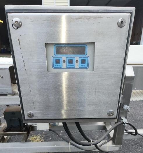 Used Cintex Stainless Steel Metal Detector Model Autosearch II 4 Inch X 14 Inch Aparture Opening