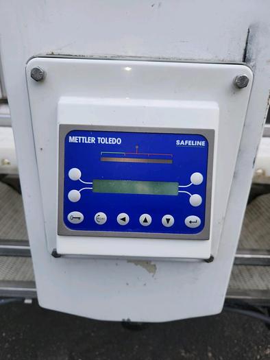 Used Safeline Power Phase Plus Metal Detector 12 X 24 Aperature Opening