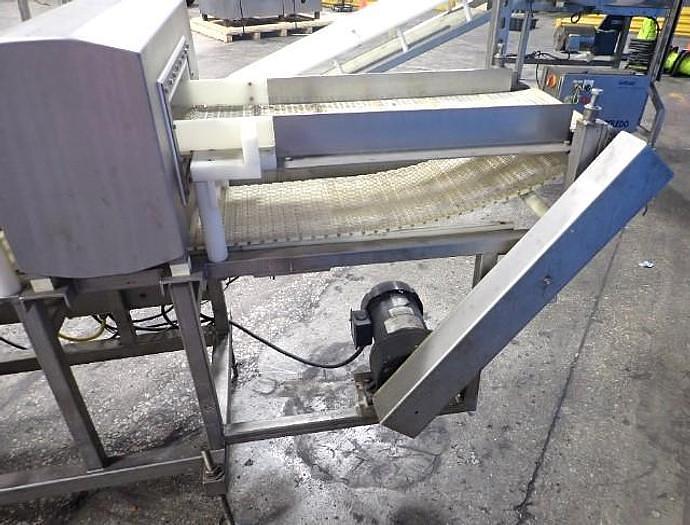 Used Mettler Toledo Safeline Metal Detector Incline Cleated Belt 14 Inches X 4 Inches High Aperture