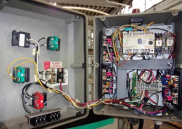 Used Hoppman Centrifugal Bottle Feeder/Sorter Model FT/40