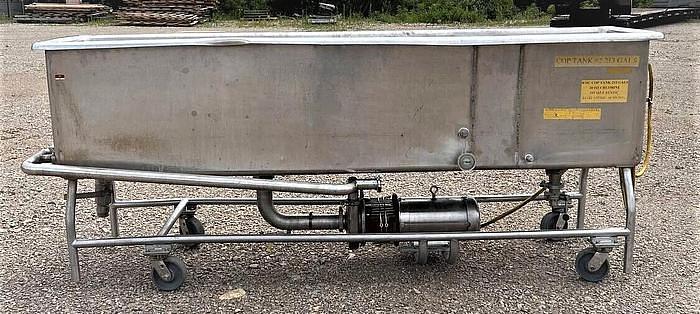 Used Stainless Steel 8 Foot COP Tank 213 Gallons with Tri Clover Pump