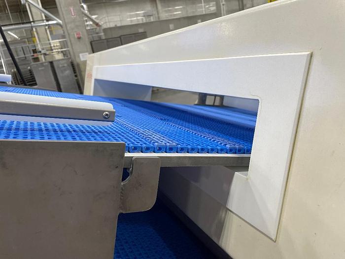 Used Mettler Toledo Safeline Metal Detector 4 Inch X 34 Inch Apparature