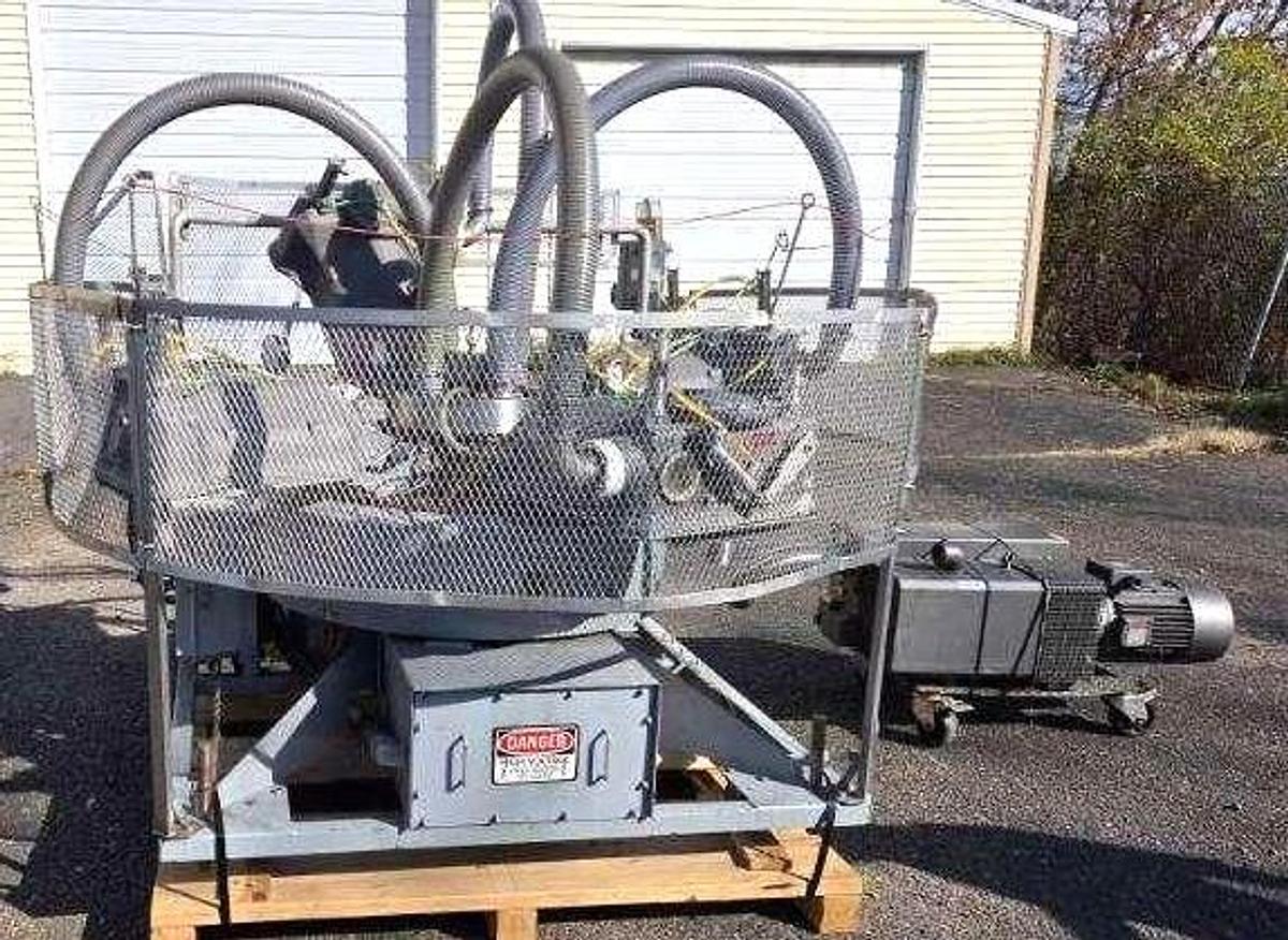 Used Cryovac 8610 Rotary Vacuum 4 Chamber Packaging Machine