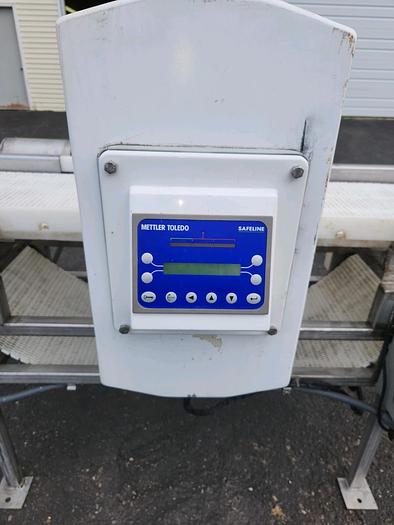 Used Safeline Power Phase Plus Metal Detector 12 X 24 Aperature Opening