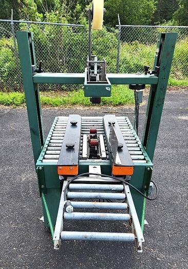 Used Signode Model UCS-2024-D-2 Top and Bottom Case Taper