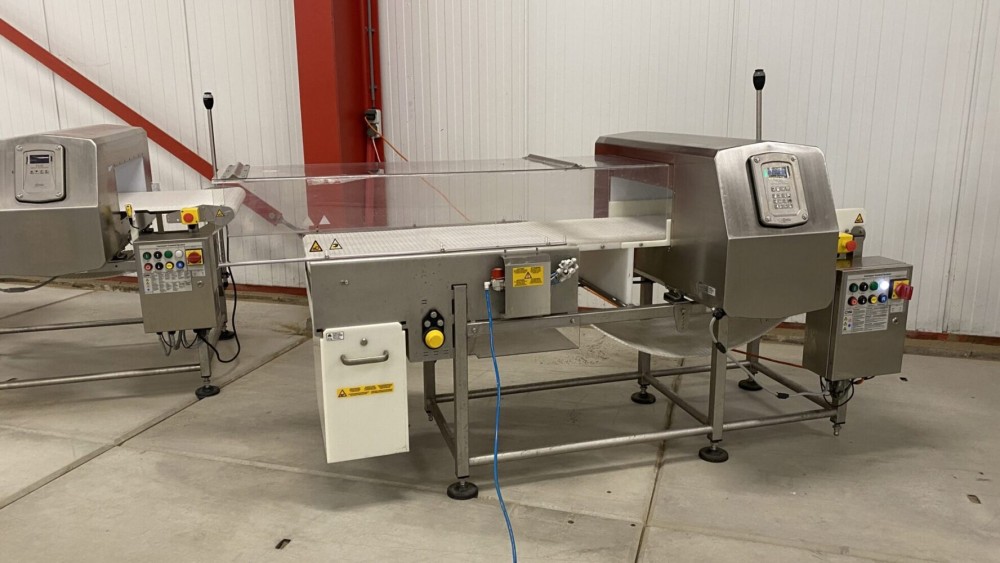 Used Ceia MS21 metal-detector, high end like new.