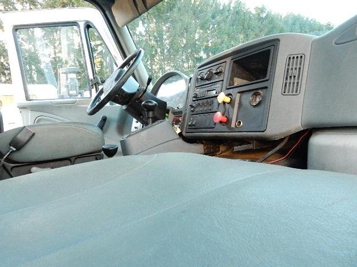 Used 2003 International 7600