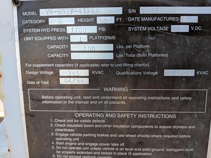 Used 1996 Ford F8000 Bucket Truck w/ MTI 70'Articulated Boom