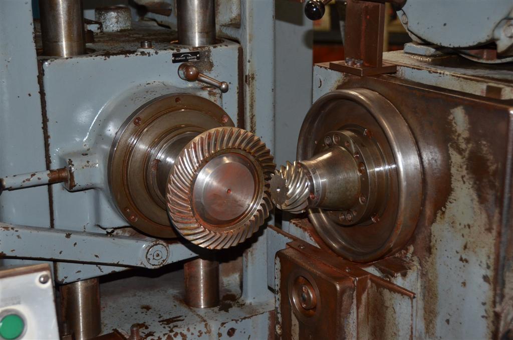 Usado GLEASON 502 Comprobadoras de engranajes #7174