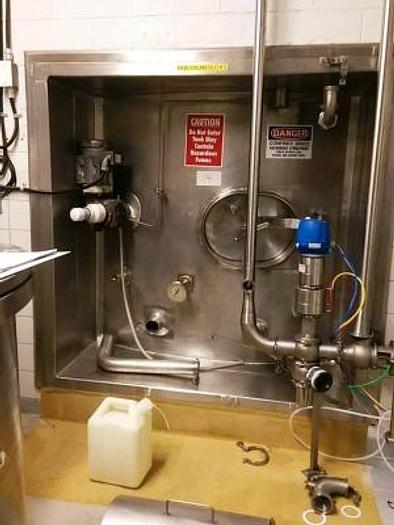 Used Used 8,000 Gallon stainless steel Dairy silo