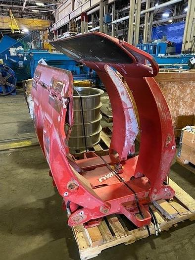 Used BOLZONI 72" DIAMTER ROLL CLAMP 2013, CLASS 3  MDL  ARC-60-1672PTE