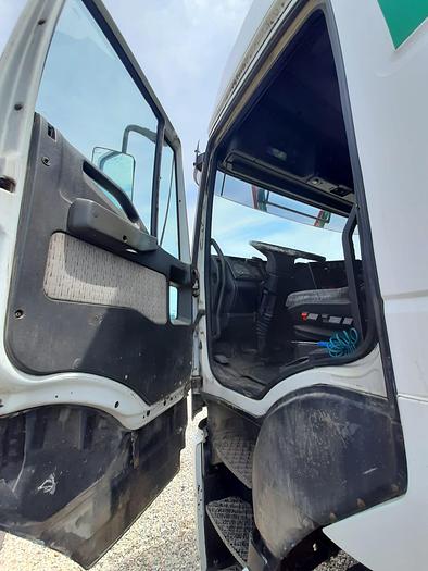 Gebruikt 2001 Iveco Eurostar CURSOR 440E43 manual euro 3