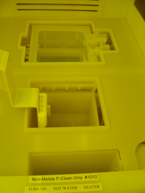 Used Verteq Automated P-Clean Plastic Wet Bench