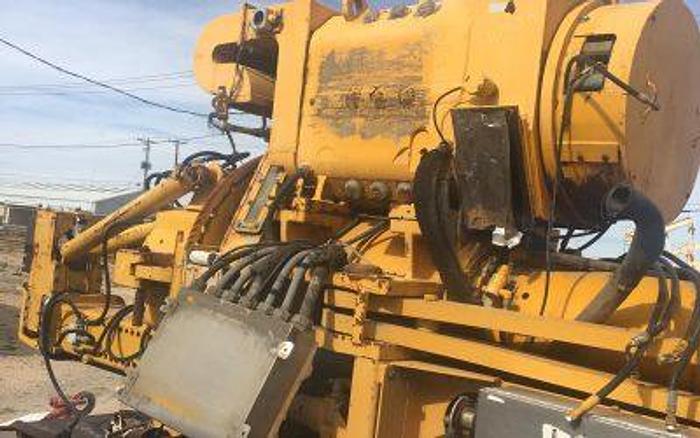 Used Canrig 1050E top drive complete with Power house and rails.