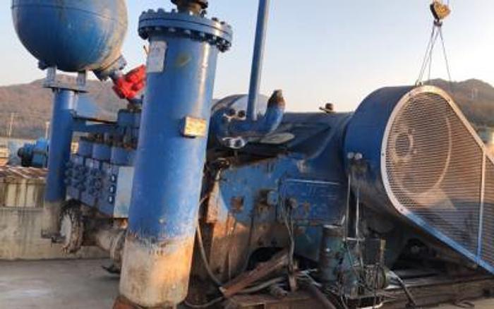 Usado Oilwell Mud Pumps A1700