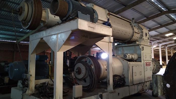 Usado Extruder VERDÉS MONOBLOC 078/75