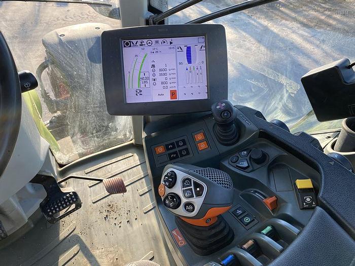 Usato 2014 CLAAS AXION 830 CMATIC