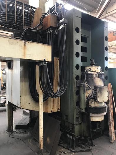 Usato TORNIO VERTICALE TOS SKQ 12 CNC