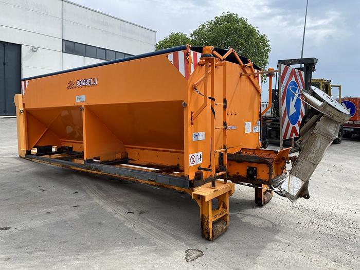 Usato 2012 BOMBELLI MOUNTY 9